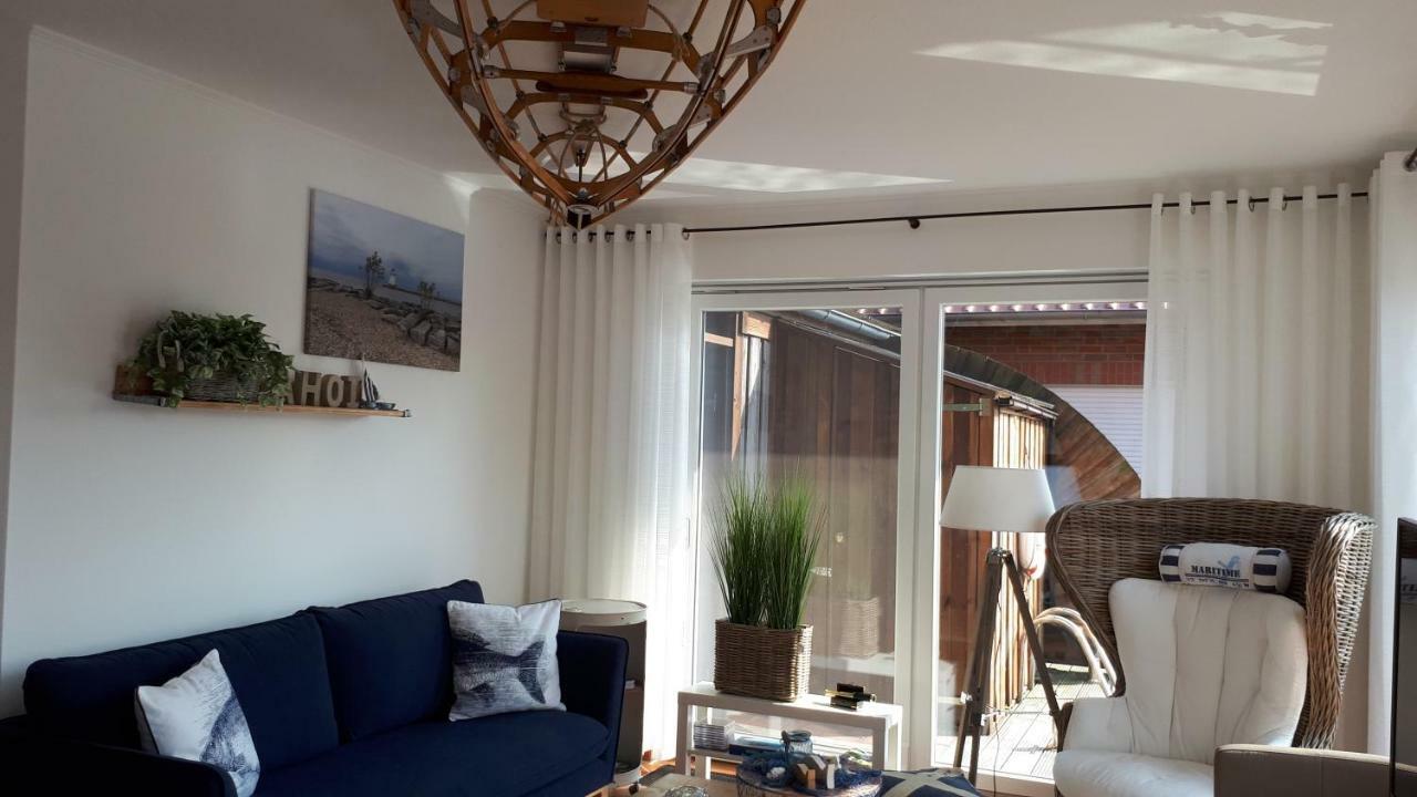 Ankerplatz Apartment Weener Bagian luar foto